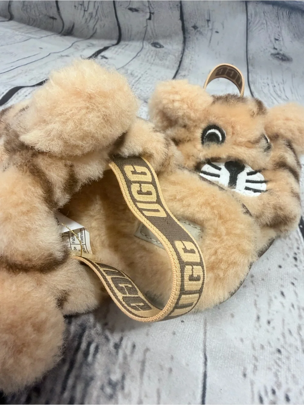 UGG adorable fuzzy